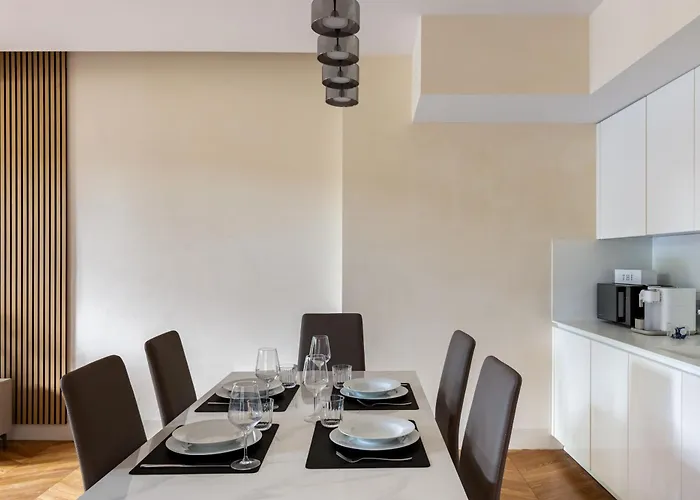 Luxury Apartment Rom